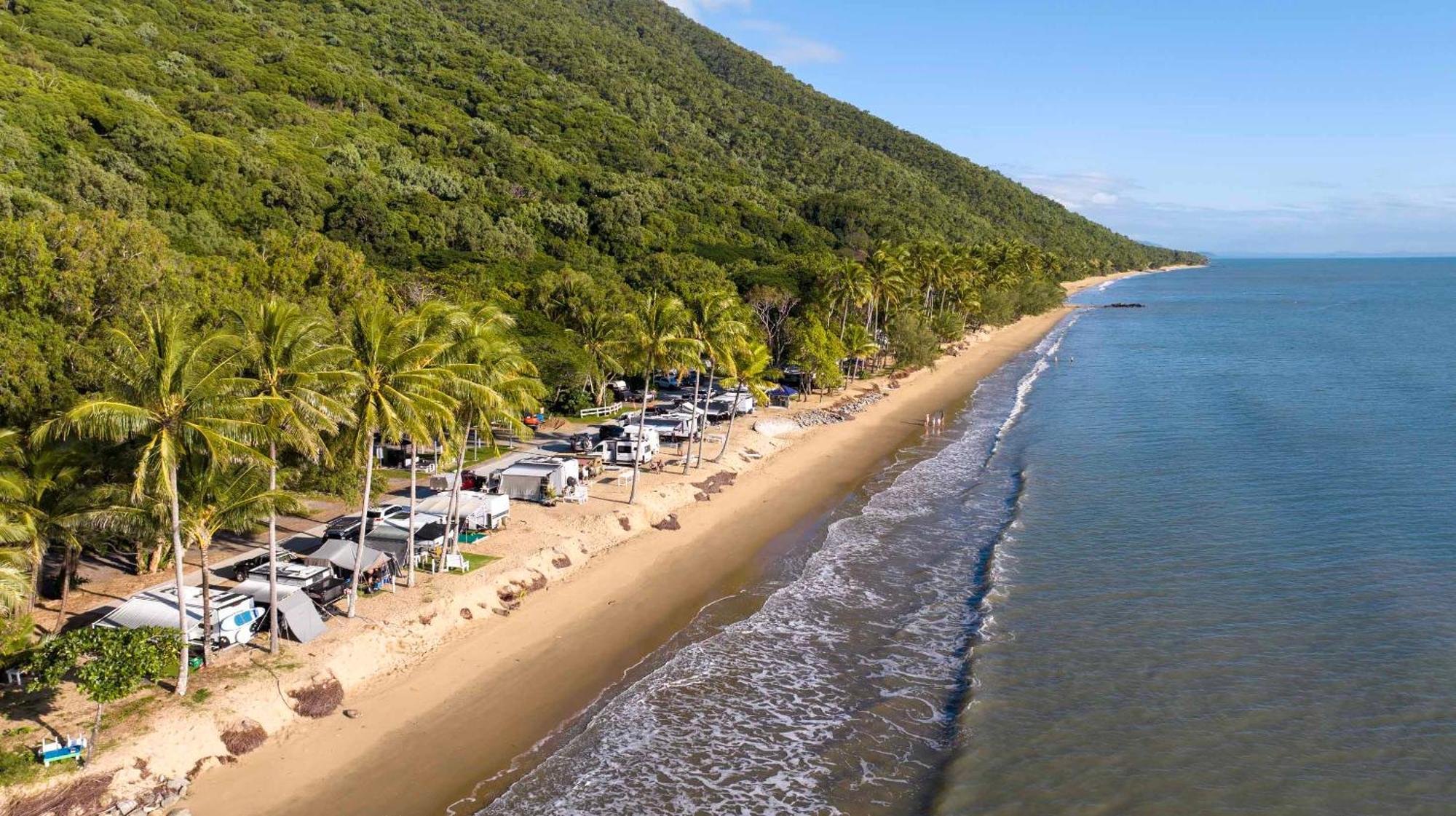 Ellis Beach Oceanfront Holiday Park Palm Cove Esterno foto