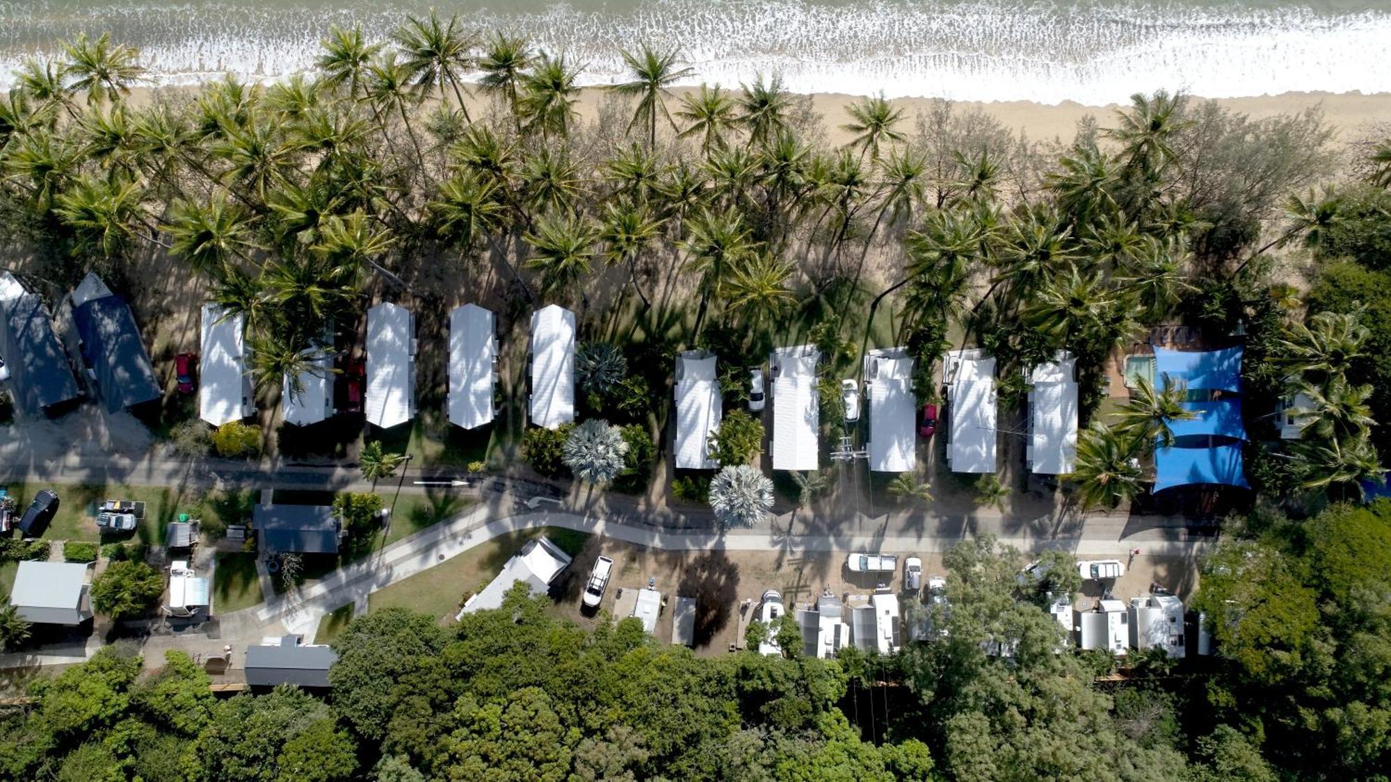 Ellis Beach Oceanfront Holiday Park Palm Cove Esterno foto